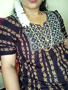 Snapshot of yourtamilcouple chatting on October 2025 11:31:02 AM yourtamilcouple online show from October 2025 11:31:02 AM