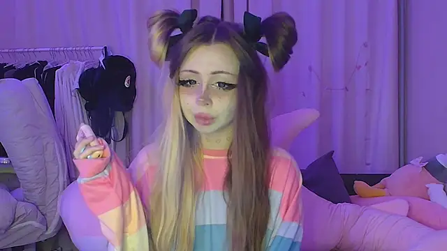 suemeow online show from April 2026 08:23:02 PM