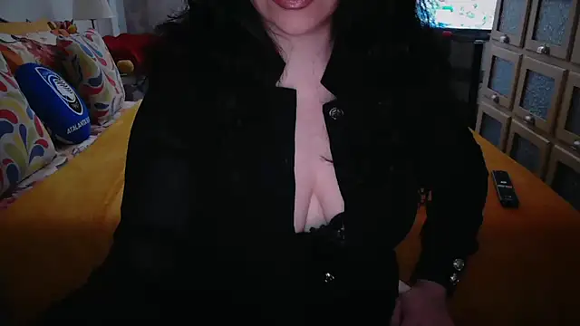 CronacaErotica online show from May 2026 12:46:02 PM