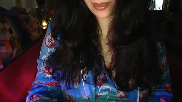 Snapshot of CronacaErotica chatting on January 2025 08:53:02 PM CronacaErotica online show from January 2025 08:53:02 PM