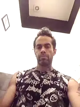 1Amarguetix online show from December 2024 11:24:01 AM