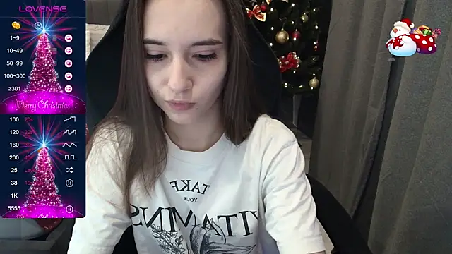 Alice Weiss online show from January 2026 10:22:01 AM