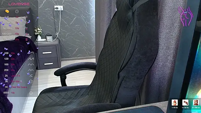 Alice Weiss online show from April 2026 07:59:01 AM