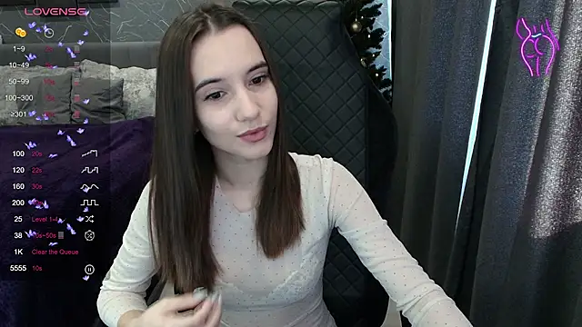 Alice Weiss online show from January 2026 08:18:01 AM