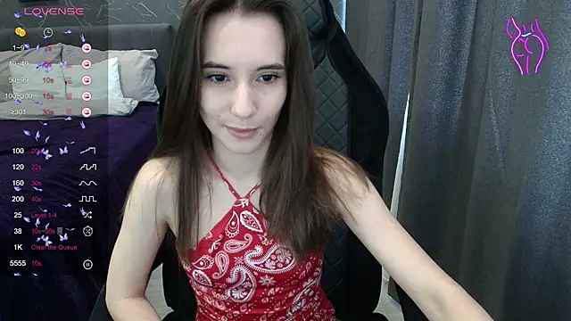 Alice Weiss online show from February 2026 09:50:02 AM