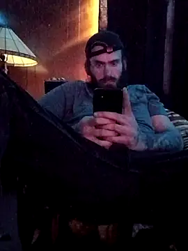 Snapshot of RobStrokes215 chatting on November 2025 05:34:01 PM RobStrokes215 online show from November 2025 05:34:01 PM