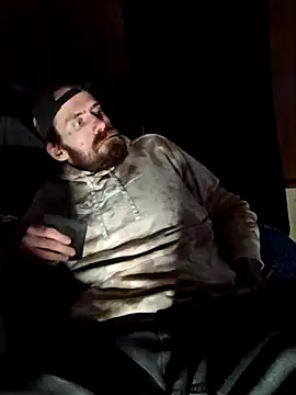 RobStrokes215 online show from December 2025 09:59:01 PM