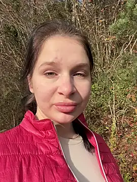 Alice Leigh online show from December 2024 01:17:02 PM