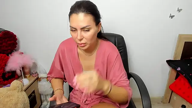 kilenyapatrice online show from July 2026 02:43:01 PM