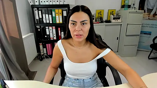 kilenyapatrice online show from September 2025 10:47:01 AM