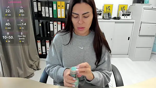 kilenyapatrice online show from October 2025 12:50:02 PM