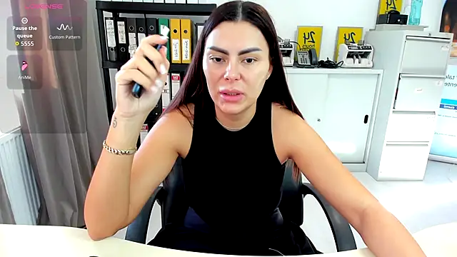 kilenyapatrice online show from October 2025 11:53:01 AM