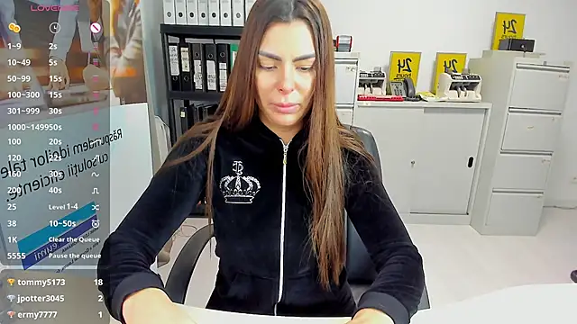kilenyapatrice online show from February 2025 01:00:01 PM