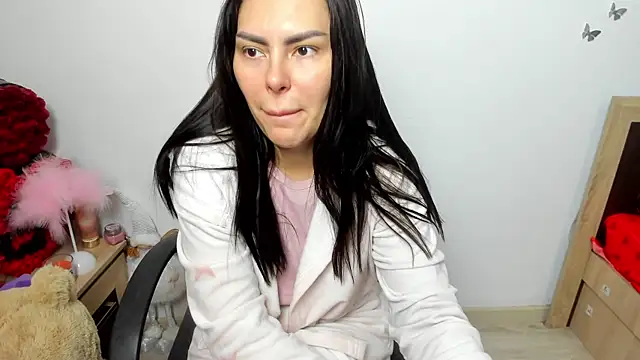 kilenyapatrice online show from May 2026 11:38:01 AM