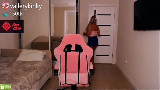 VelleryKinky online show from September 2025 09:30:01 PM