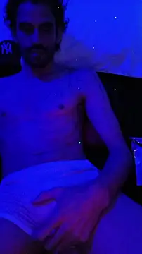 Snapshot of johngil0995 chatting on November 2025 05:55:02 AM johngil0995 online show from November 2025 05:55:02 AM