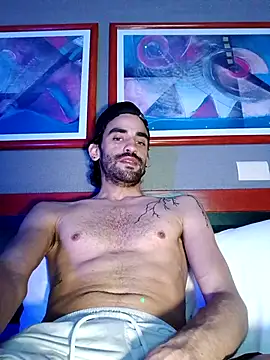 Snapshot of johngil0995 chatting on October 2025 09:00:02 AM johngil0995 online show from October 2025 09:00:02 AM