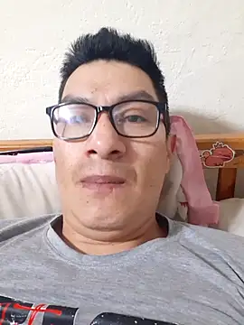 gioarcangel online show from December 2025 03:06:02 AM