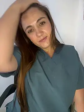Shianrose online show from May 2026 08:35:01 PM