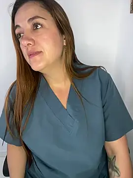 Shianrose online show from April 2026 07:41:02 PM