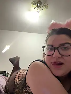 Snapshot of kitty_pl chatting on December 2024 09:11:01 PM kitty pl online show from December 2024 09:11:01 PM