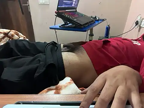 sexyboy09 online show from November 2025 06:44:01 PM