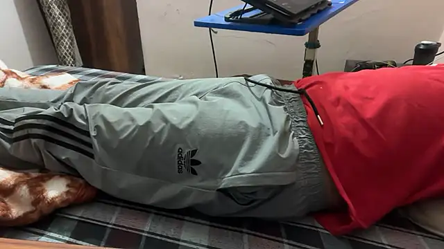 sexyboy09 online show from October 2025 06:52:02 PM