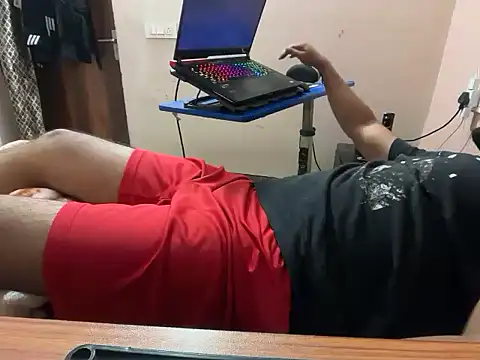 sexyboy09 online show from October 2025 09:32:02 AM