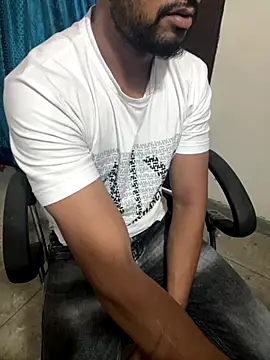 sexyboy09 online show from September 2025 10:37:01 AM