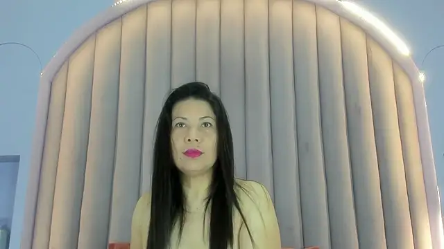 JaylaScott   online show from March 2026 12:01:02 PM