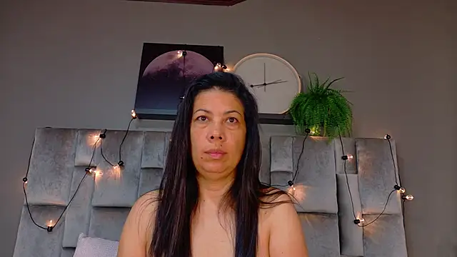 Snapshot of JaylaScott__ chatting on April 2026 11:39:01 AM JaylaScott online show from April 2026 11:39:01 AM