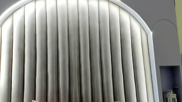 JaylaScott   online show from January 2026 11:50:01 AM