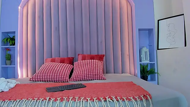 JaylaScott   online show from January 2026 11:35:02 AM