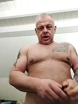 JakubW79 online show from January 2025 11:17:01 PM