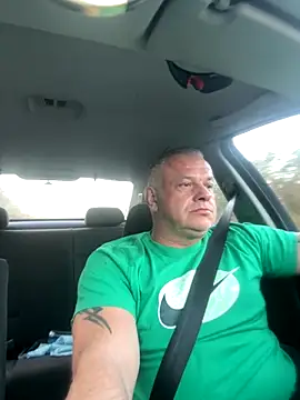 JakubW79 online show from December 2024 08:22:02 AM