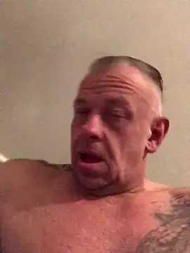 JakubW79 online show from October 2025 11:45:02 PM