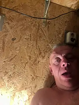 JakubW79 online show from March 2025 02:37:01 AM