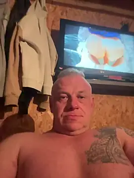 JakubW79 online show from March 2025 12:39:02 AM