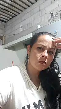 Snapshot of Roussexy_ chatting on December 2024 01:50:01 AM Roussexy online show from December 2024 01:50:01 AM