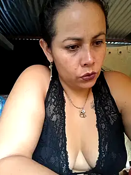 Snapshot of Roussexy_ chatting on January 2025 05:42:02 PM Roussexy online show from January 2025 05:42:02 PM