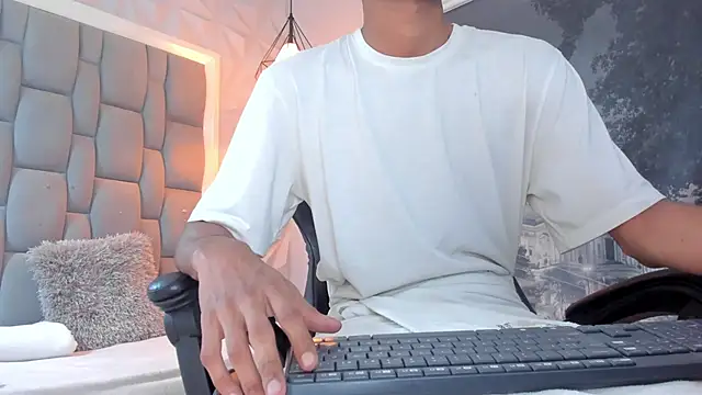 jiren xboy online show from January 2025 07:31:02 PM