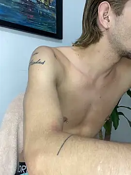 Deim  online show from February 2026 03:04:02 AM