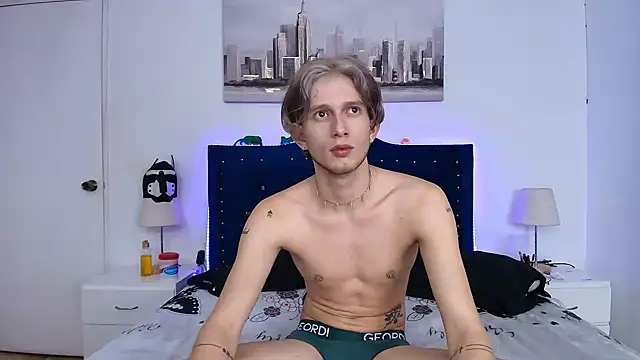 Deim  online show from December 2025 01:41:02 AM