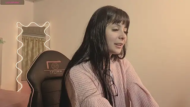 hina tay online show from January 2026 03:02:01 AM