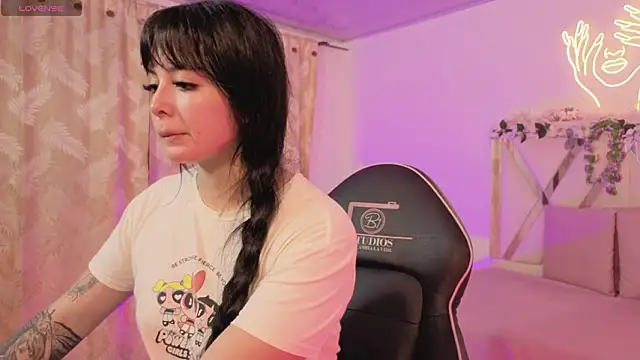 hina tay online show from March 2026 03:28:01 AM