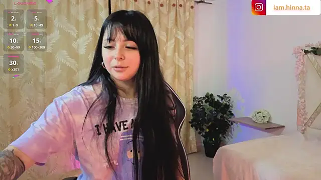 hina tay online show from February 2026 03:26:01 AM