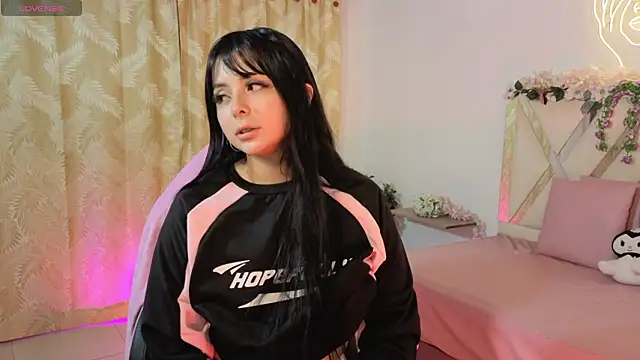 hina tay online show from March 2026 03:23:01 AM