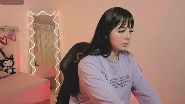 hina tay online show from December 2025 03:07:01 AM