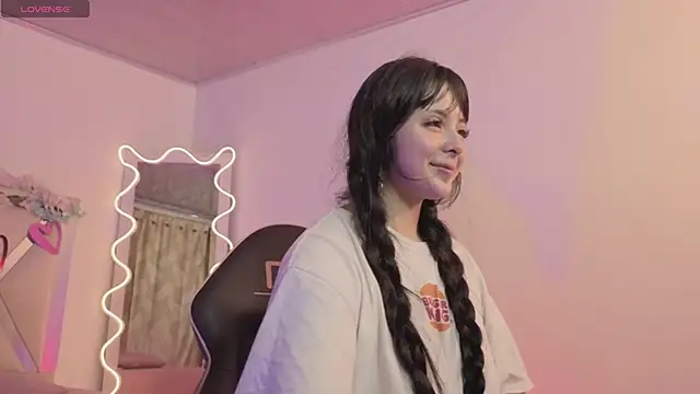 hina tay online show from January 2026 03:10:02 AM