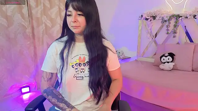 hina tay online show from February 2026 03:18:02 AM